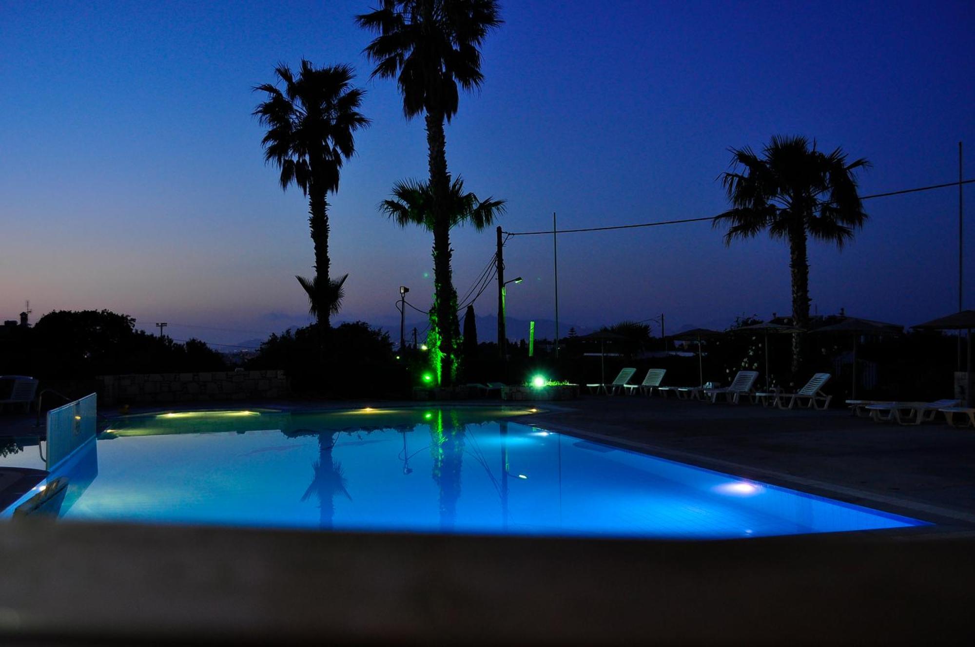 Ampavris Family Apartments Città di Kos Esterno foto