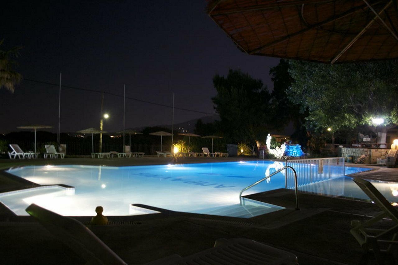 Ampavris Family Apartments Città di Kos Esterno foto